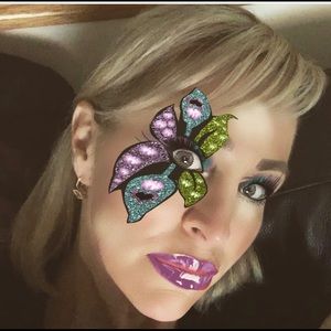 Meet your Posher, Darlene